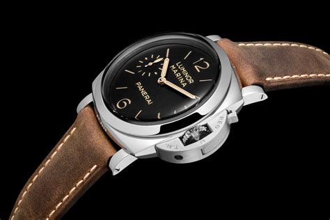 часы panerai luminor реплика|false panerai clock.